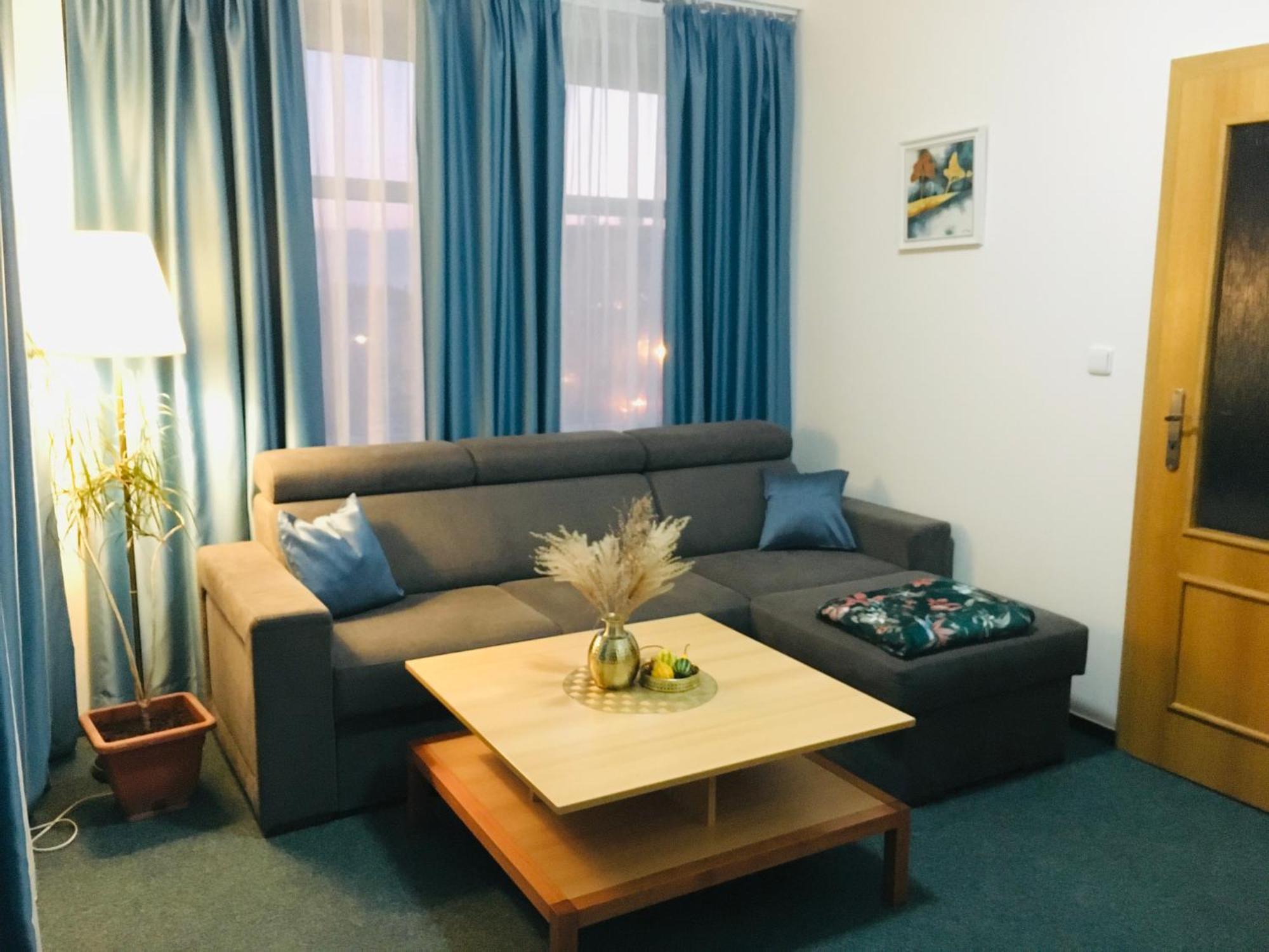 Penzion Hotelu Central Dvur Kralove nad Labem Luaran gambar