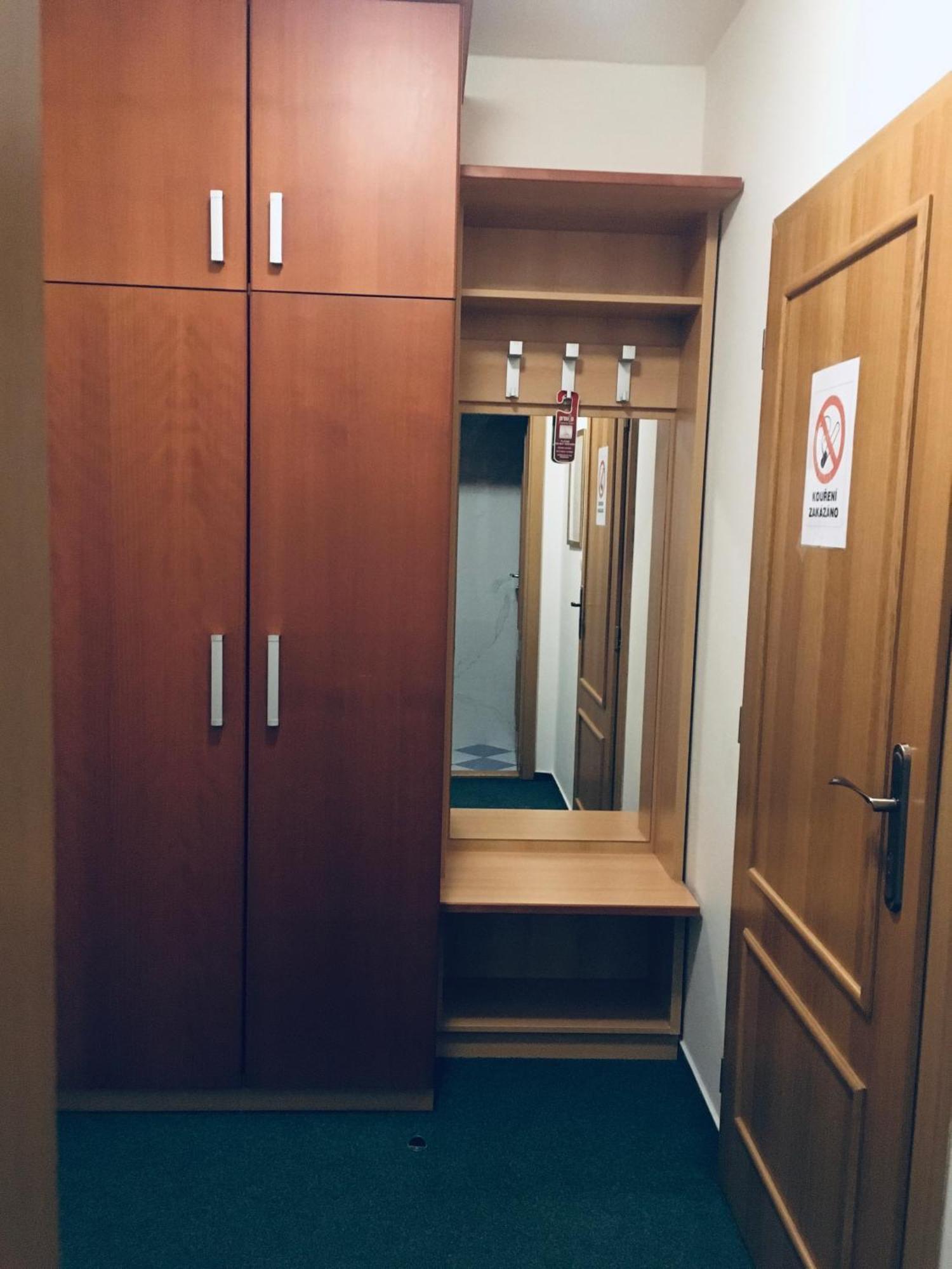 Penzion Hotelu Central Dvur Kralove nad Labem Luaran gambar