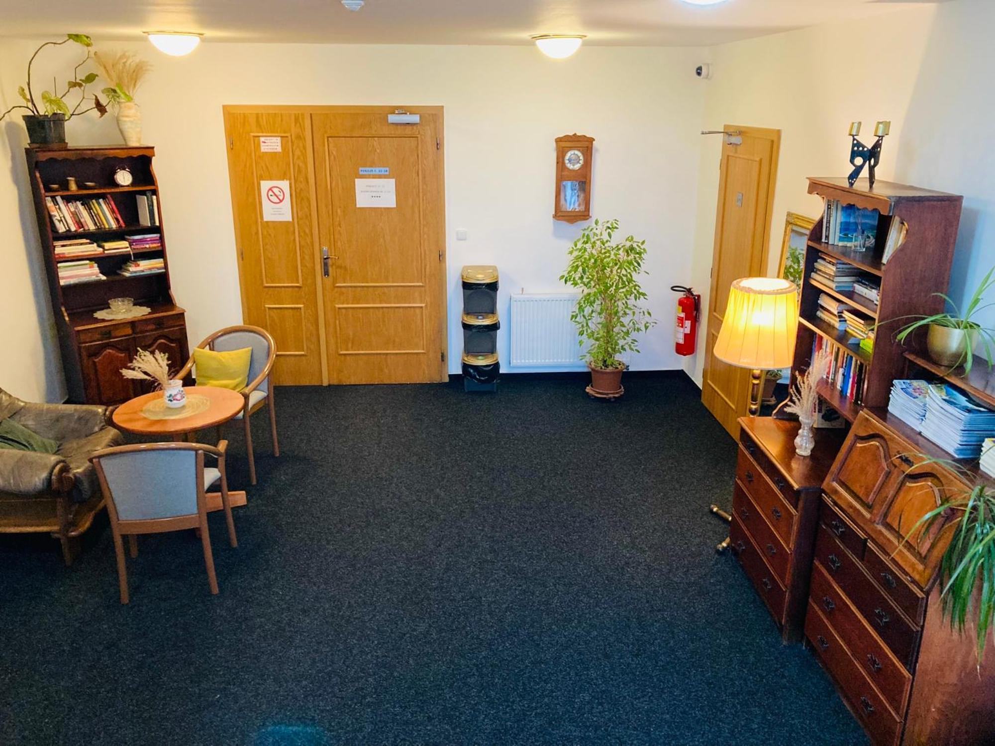 Penzion Hotelu Central Dvur Kralove nad Labem Luaran gambar